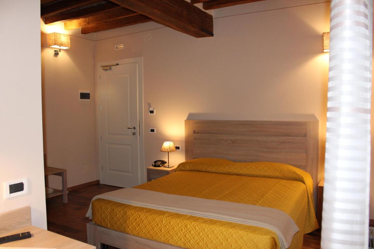 Albergo Da Ca' Vecia سبيلامبيرتو المظهر الخارجي الصورة