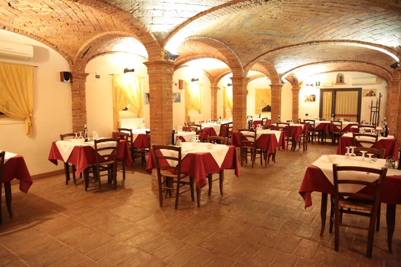 Albergo Da Ca' Vecia سبيلامبيرتو المظهر الخارجي الصورة